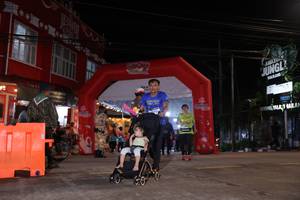 BIB: 
                            <button type="button" onclick="openModal(26263917)" class="btn btn-primary btn-sm float-right btn-popup" data-toggle="modal" data-target=".modal-high-quality">
                        <i class="fas fa-shopping-cart"></i> Add to Cart
                    </button>
                                            <button type="button" onclick="isThisMe(26263917, true)" class="btn btn-success btn-sm float-right btn-popup btn-isme hidden" data-toggle="tooltip" data-placement="bottom" title="นี่คือรูปของคุณใช่ไหม คลิกที่นี่เพื่อเอาเข้าอัลบั้ม">
                        <i class="fas fa-plus"></i> Add to album
                    </button>
                    <button type="button" onclick="isThisMe(26263917, false)" class="btn btn-warning btn-sm float-right btn-popup btn-isnotme hidden">
                        <i class="fas fa-ban"></i> Remove from album
                    </button>